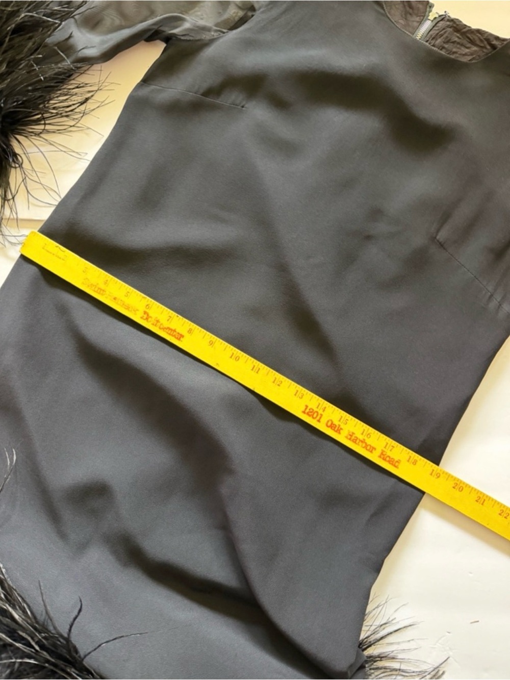 Vintage 60’s black cocktail dress w/ feather trim & sheer sleeves small - Picture 10 of 12